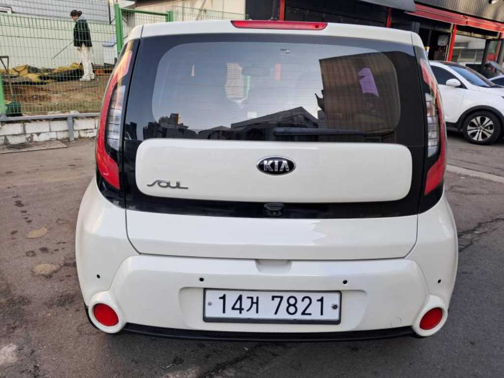 KIA Soul - Vista 6