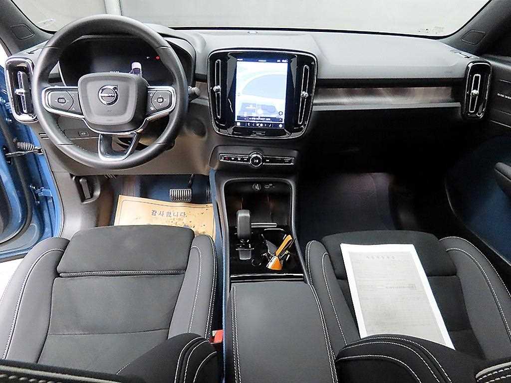 Volvo C40 Recharge - Vista 7