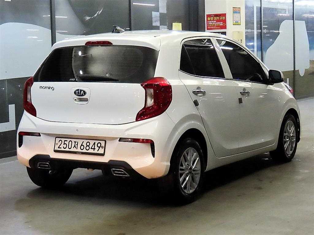 KIA Morning - Vista 4