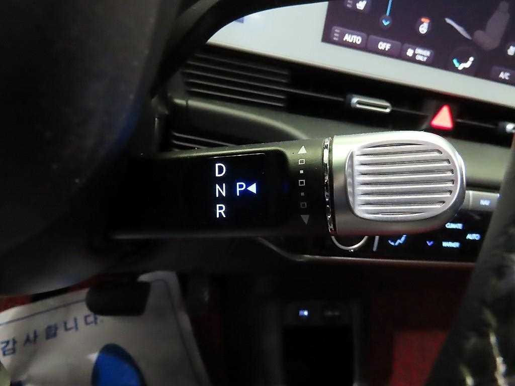 HYUNDAI Ioniq 5 - Vista 12