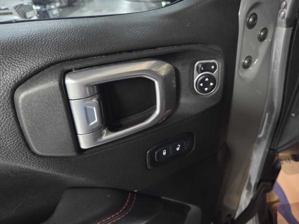 Jeep Wrangler - Vista 11