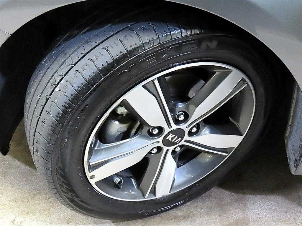 KIA K3 2016 Gris - Importación desde Corea - HF Imports Iquique - Foto 20