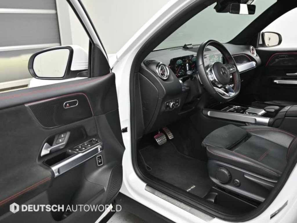 Mercedes Benz GLB Class - Vista 11