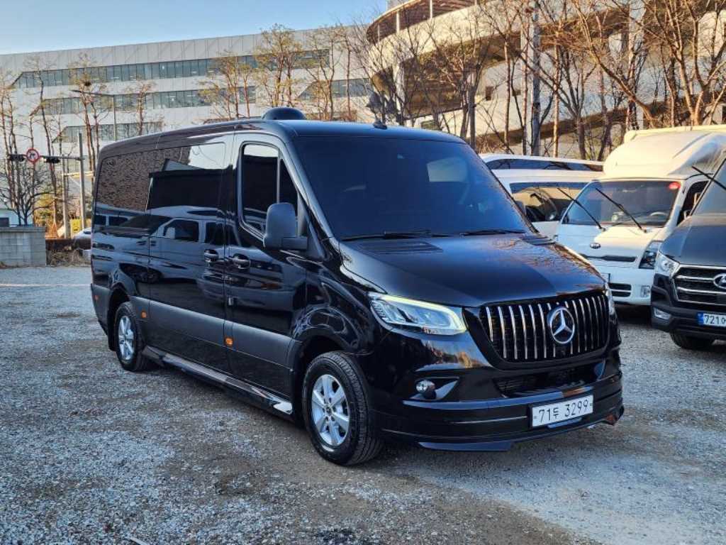 Mercedes Benz Sprinter - Vista 3