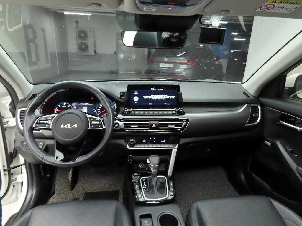 KIA Seltos - Vista 7