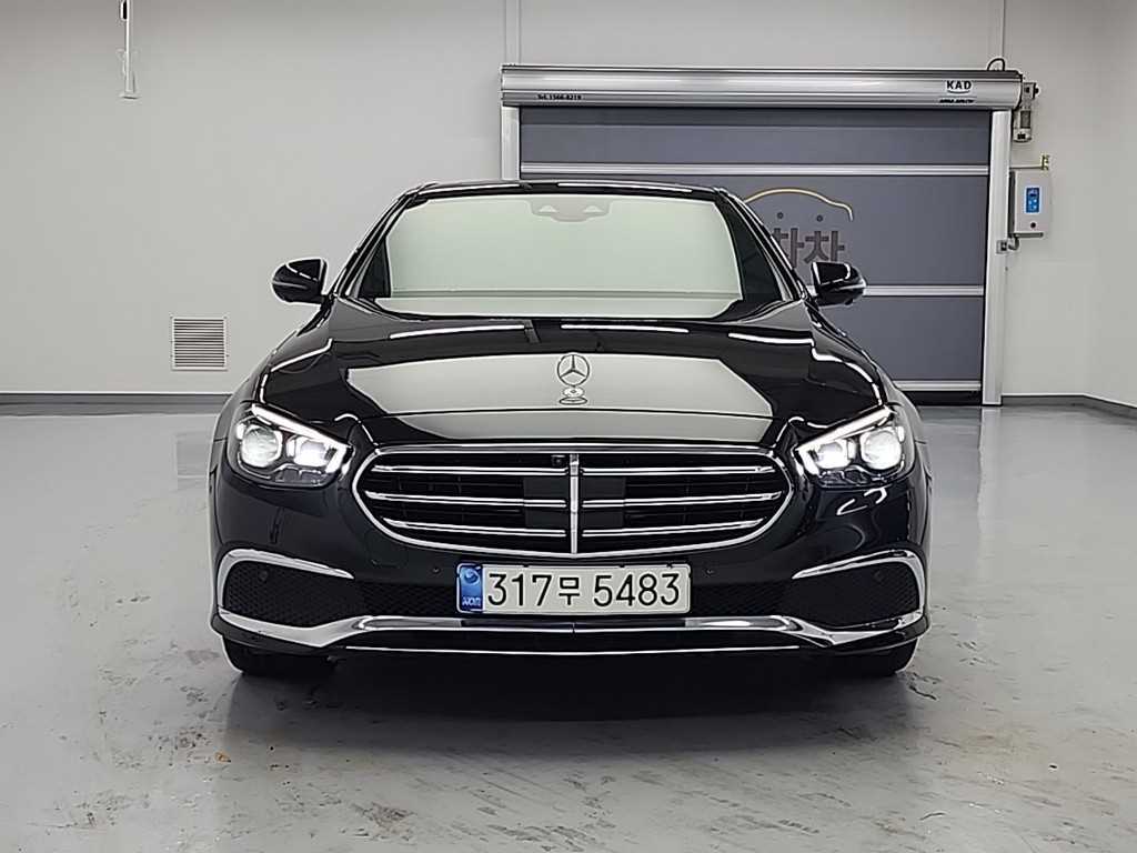 Mercedes Benz E class - Vista 2