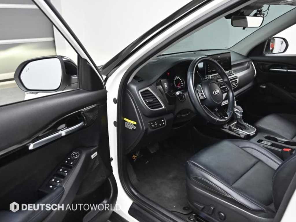 KIA Seltos - Vista 11