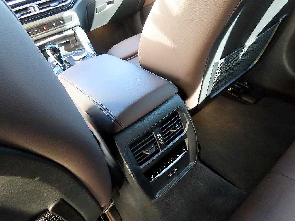 BMW i4 2022 Verde - Importación desde Corea - HF Imports Iquique - Foto 16