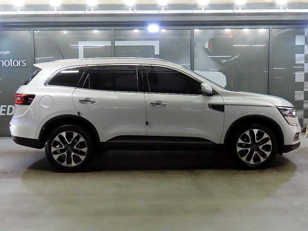 SAMSUNG QM6 - Vista 3