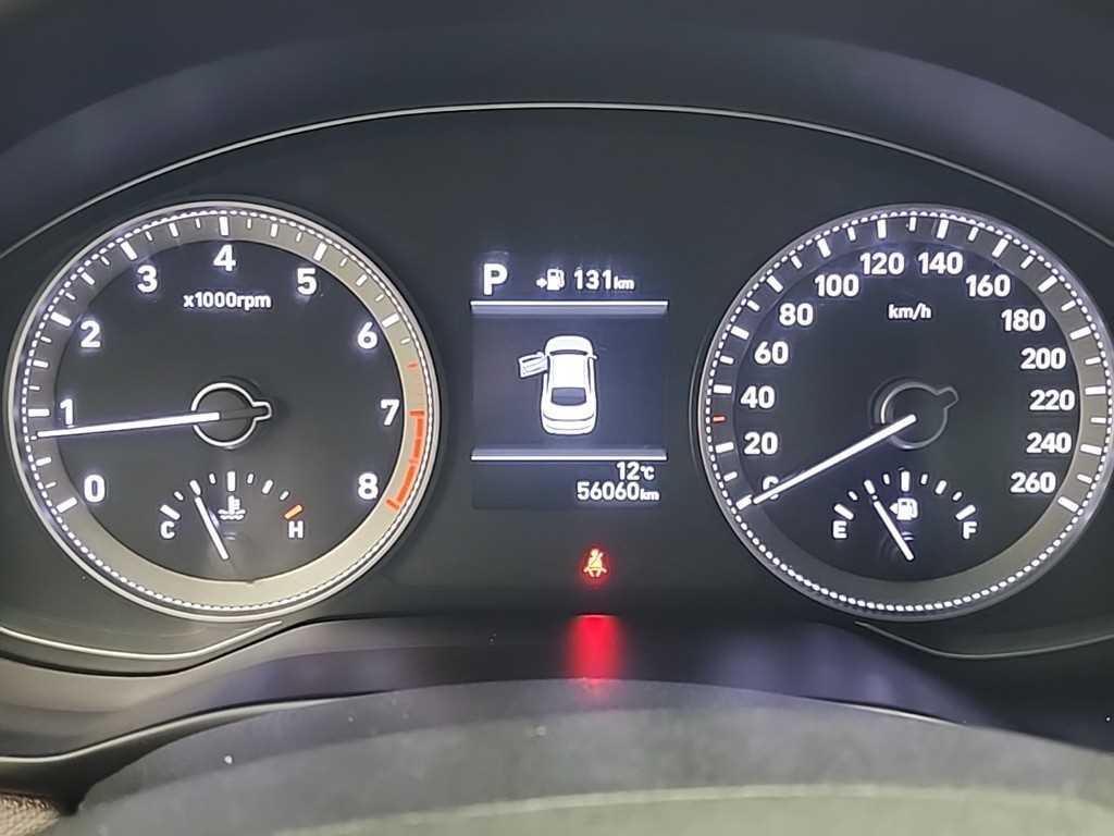 HYUNDAI Grandeur - Vista 6