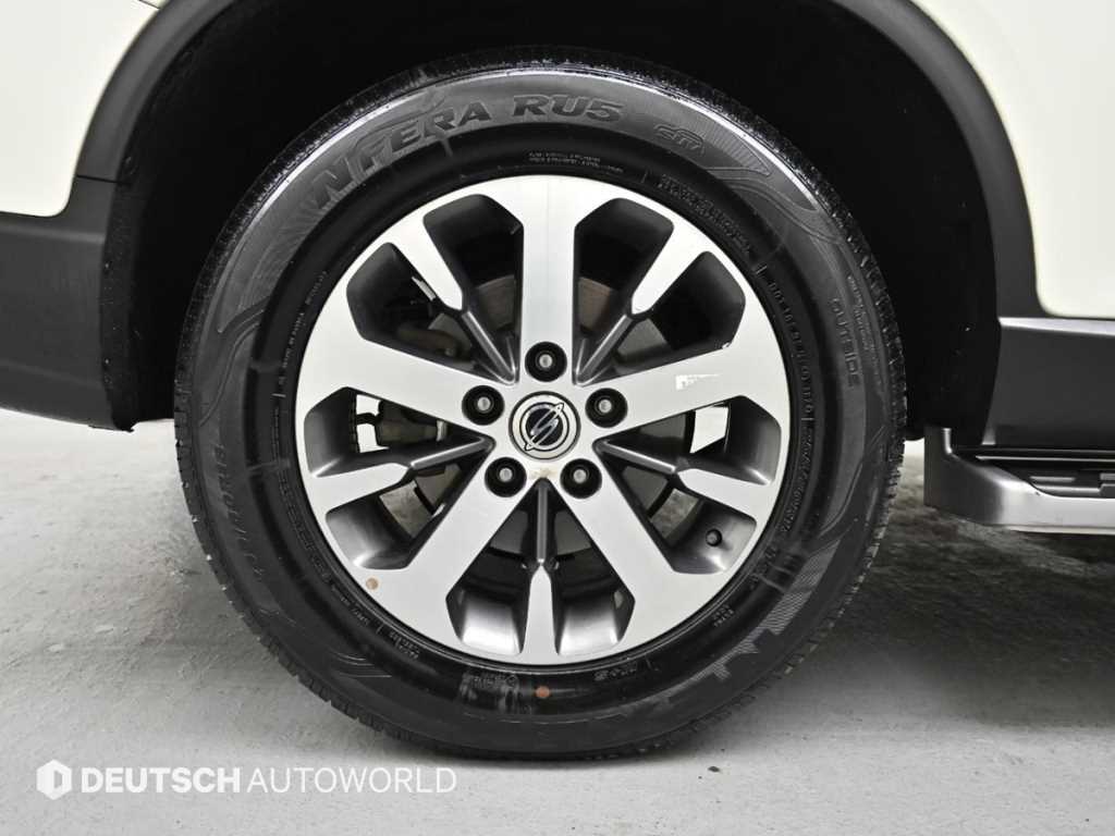 Ssangyong Rexton - Vista 5