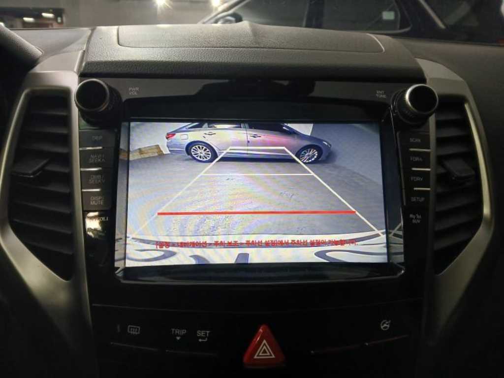 Ssangyong Tivoli 2016 Blanco - Importación desde Corea - HF Imports Iquique - Foto 15