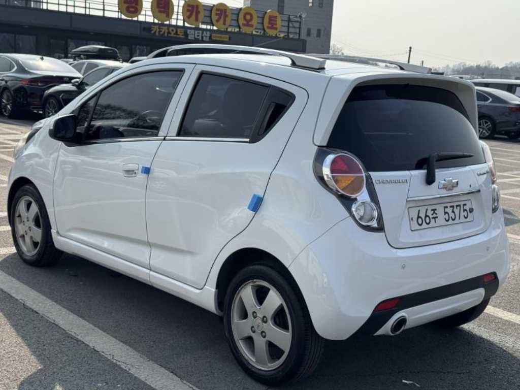 Chevrolet Spark - Vista 3