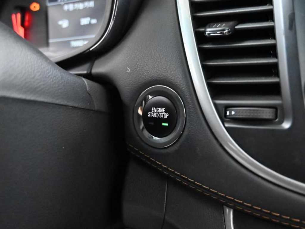 Chevrolet Trax 2021 Gris - Importación desde Corea - HF Imports Iquique - Foto 15