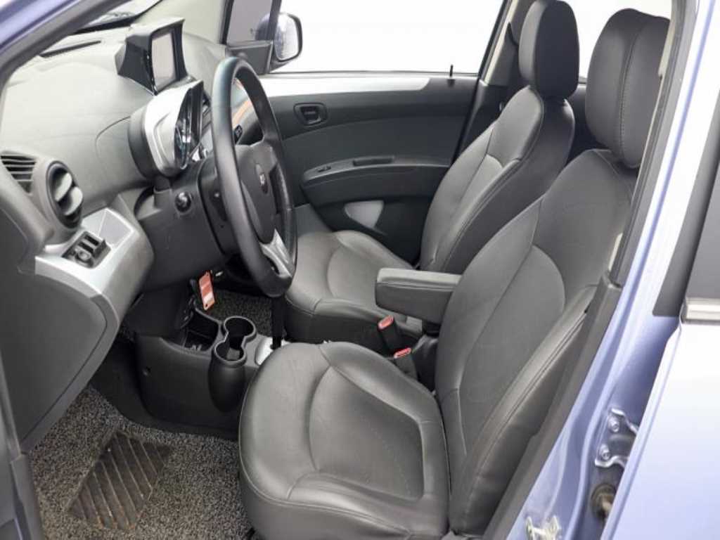 Chevrolet Spark - Vista 7