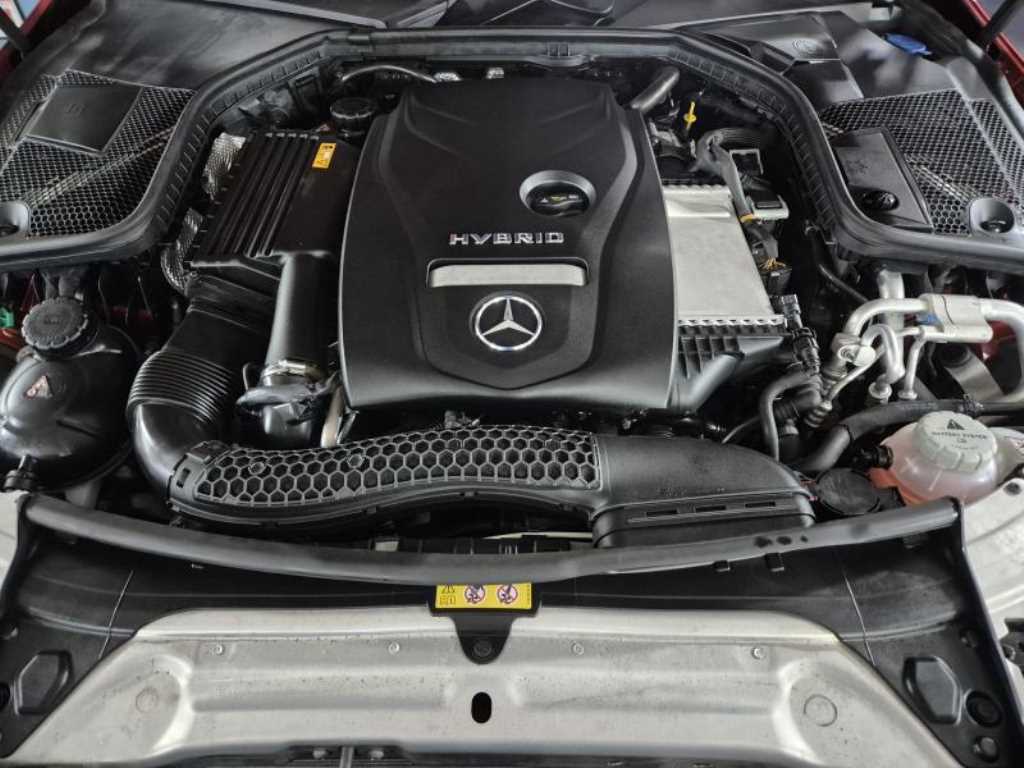 Mercedes Benz C Class - Vista 6