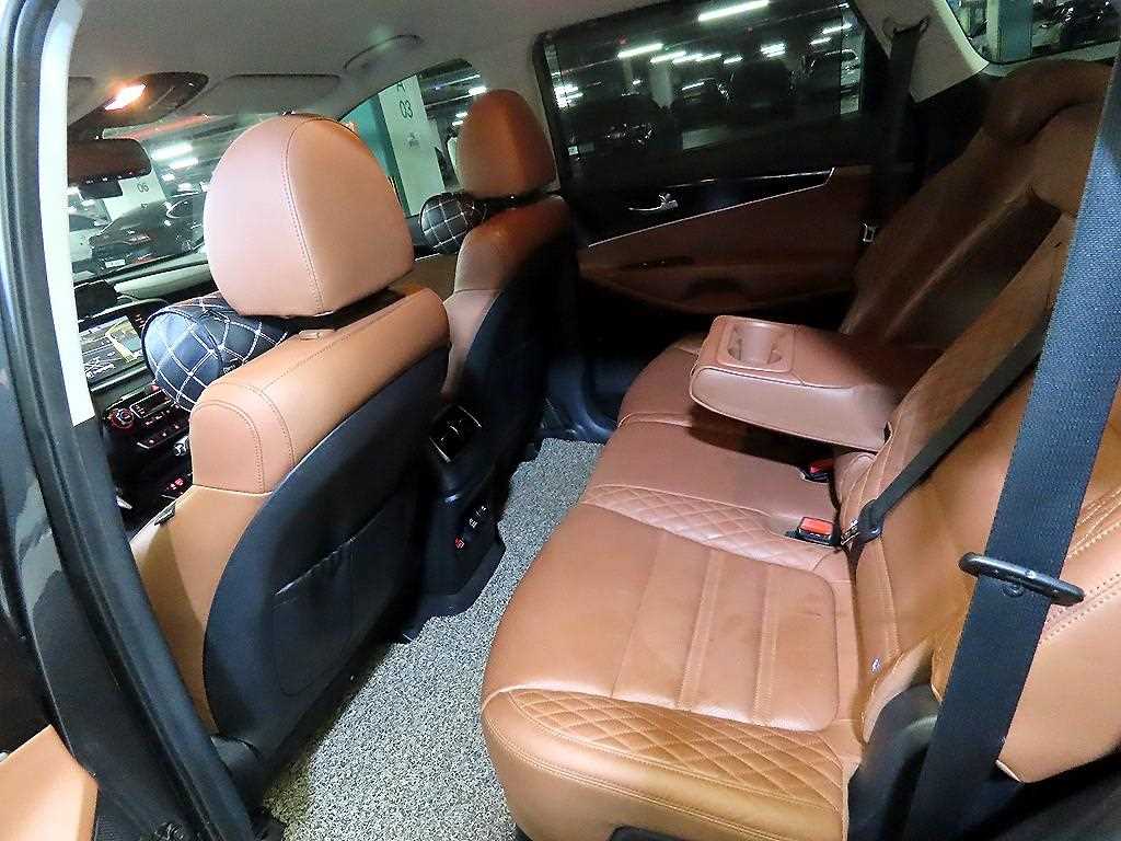KIA Sorento - Vista 7