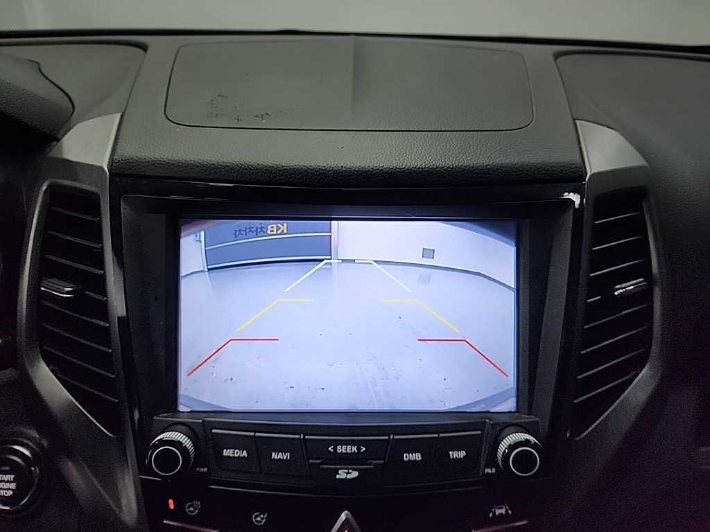 Ssangyong Tivoli 2018 Verde - Importación desde Corea - HF Imports Iquique - Foto 14