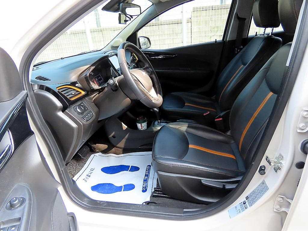 Chevrolet Spark - Vista 5