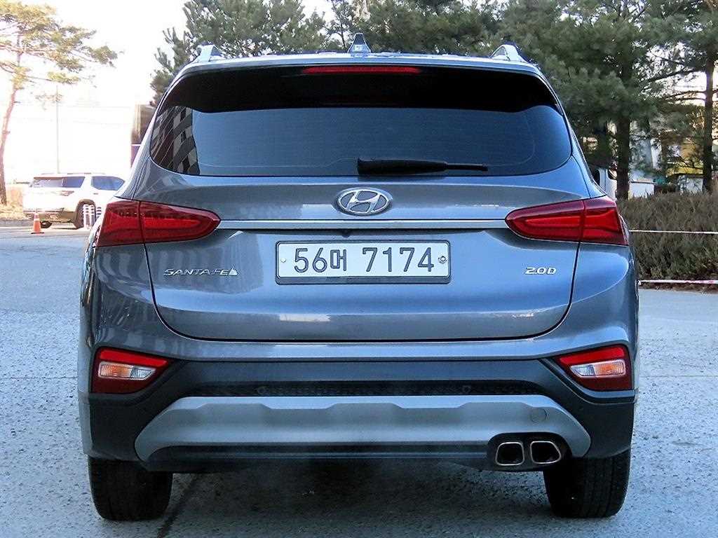 HYUNDAI Santa Fe - Vista 4