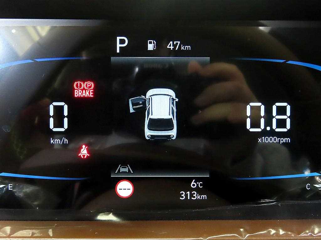 HYUNDAI Casper - Vista 9