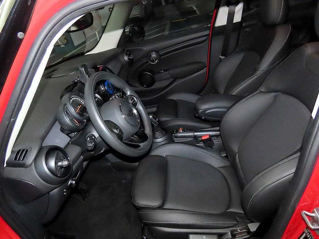 Mini Cooper - Vista 6