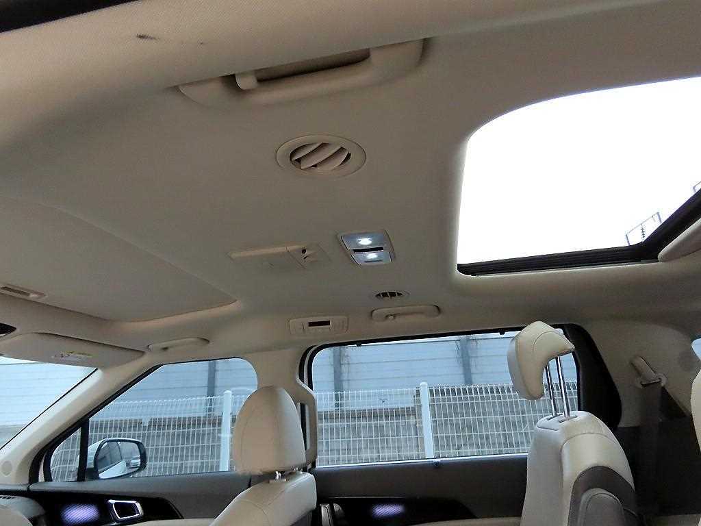 KIA Carnival 2023 Blanco - Importación desde Corea - HF Imports Iquique - Foto 15