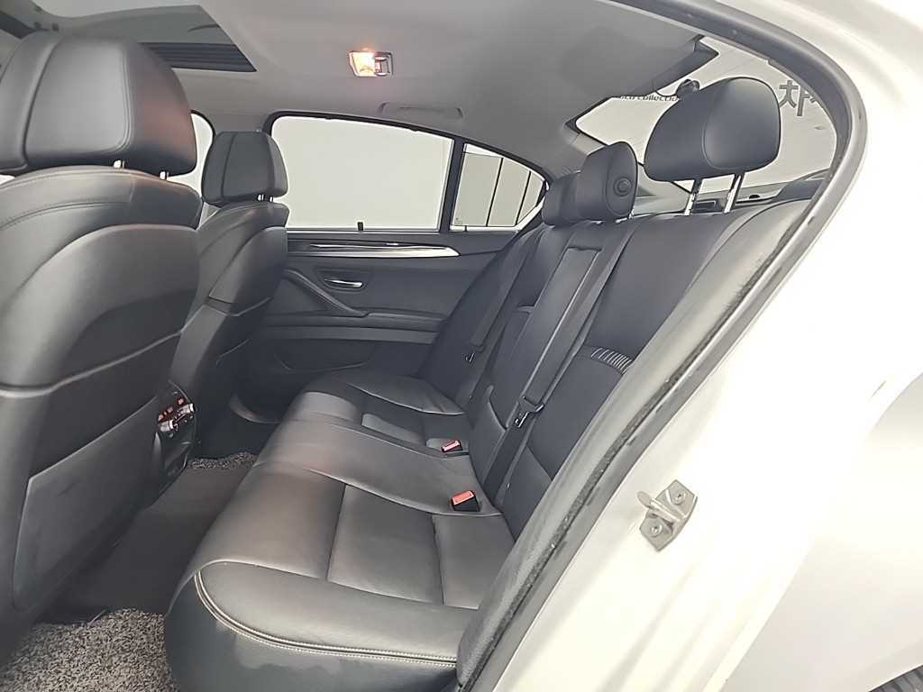 BMW 5 Series - Vista 12