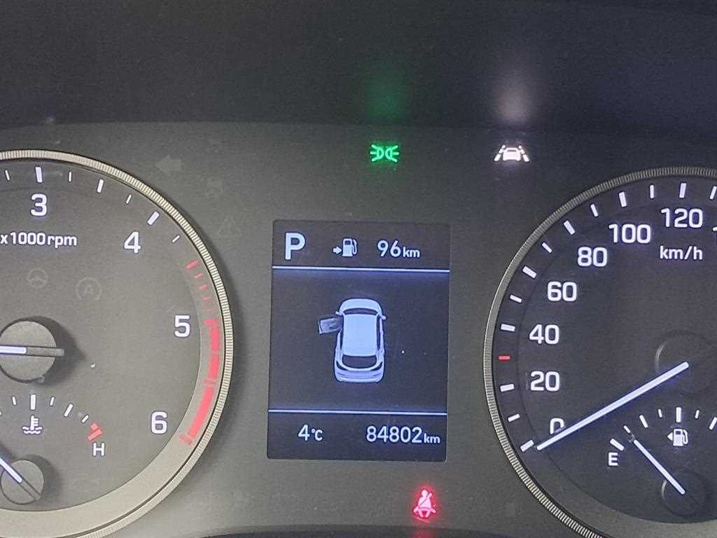 HYUNDAI Tucson - Vista 8