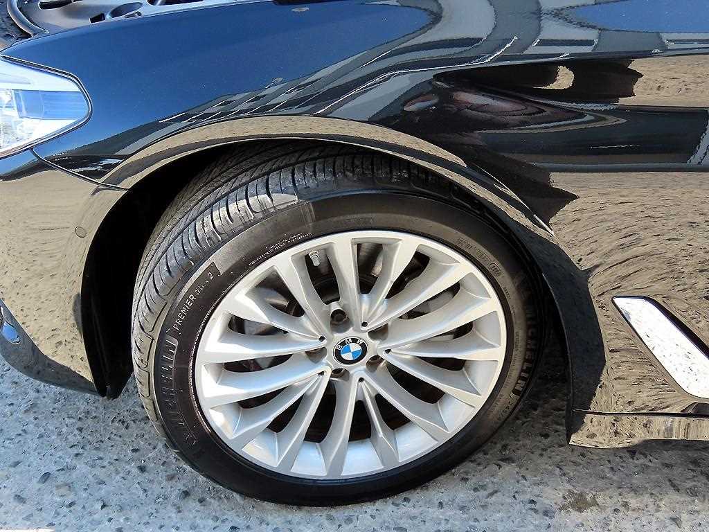 BMW 5 Series 2018 Negro - Importación desde Corea - HF Imports Iquique - Foto 20