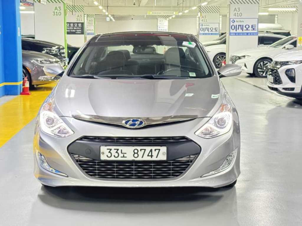 HYUNDAI Sonata - Vista 2