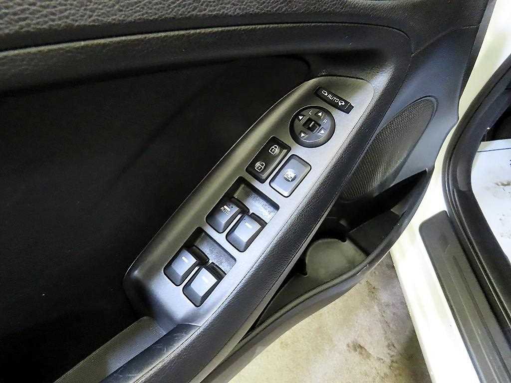 KIA K3 2015 Blanco - Importación desde Corea - HF Imports Iquique - Foto 13