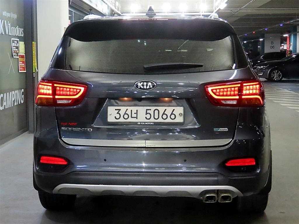 KIA Sorento - Vista 5