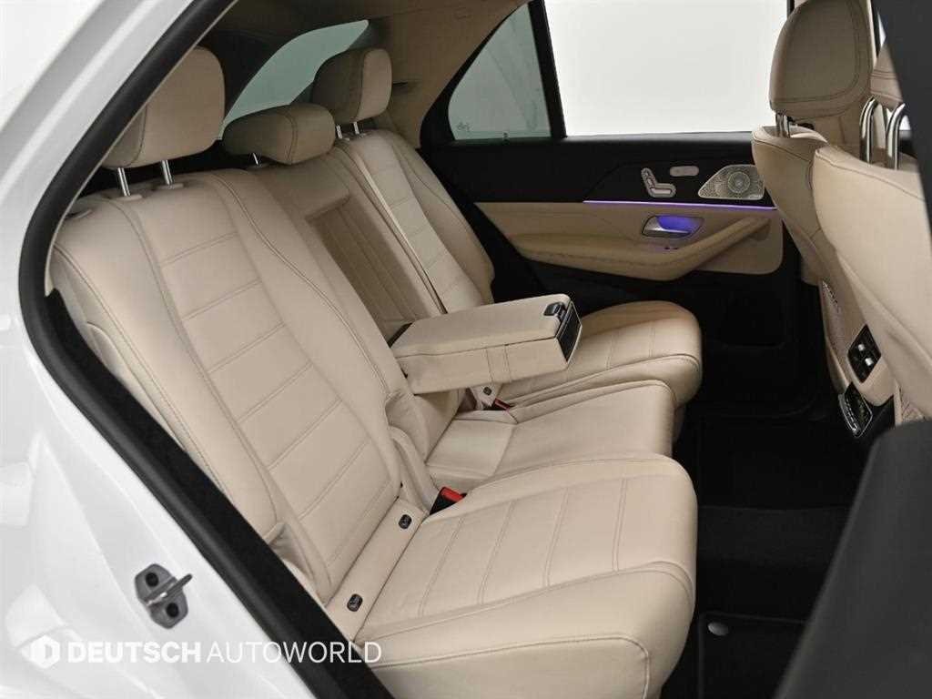 Mercedes Benz GLE Class - Vista 12