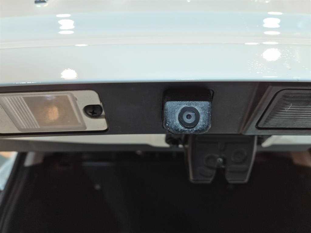 Ssangyong Tivoli - Vista 6