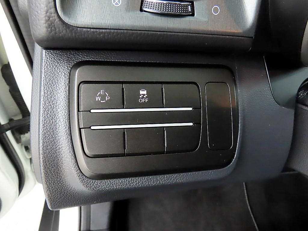 Ssangyong Tivoli - Vista 12