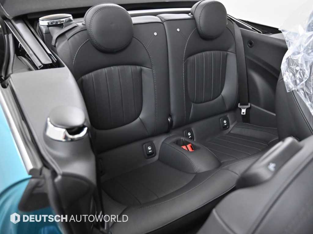 Mini Cooper Convertible - Vista 12