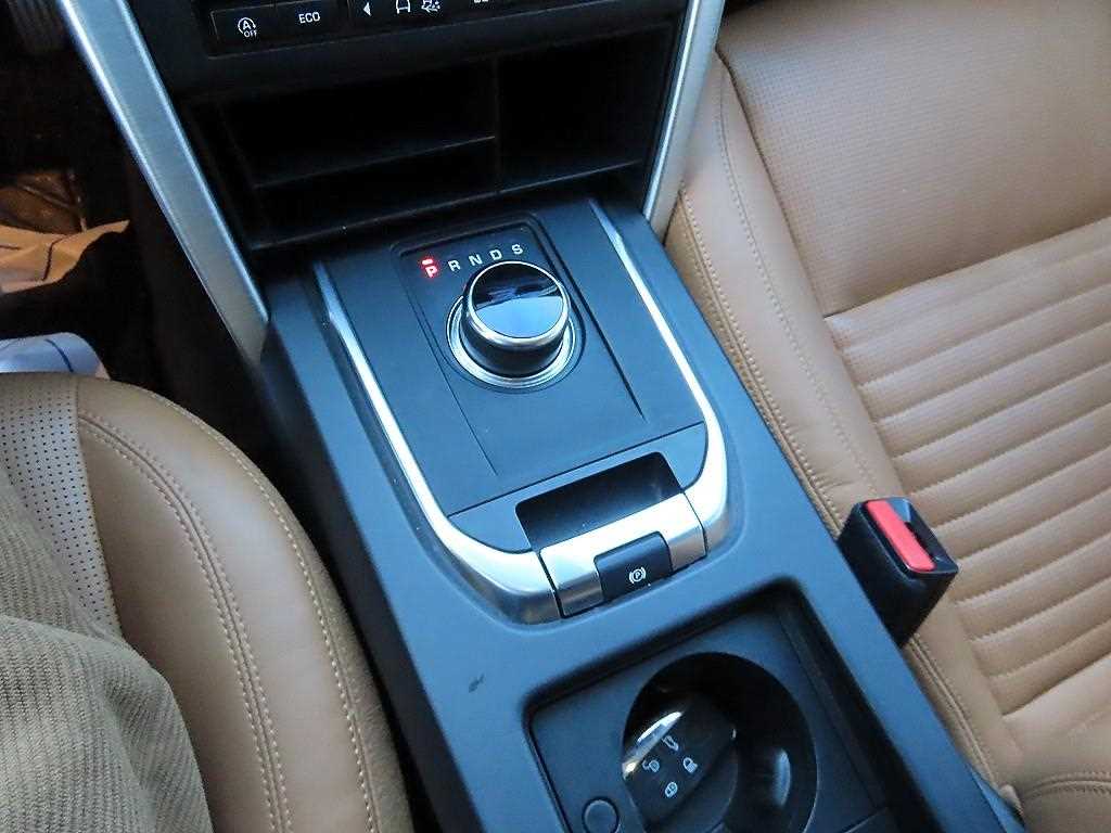 Land Rover Discovery Sports - Vista 10