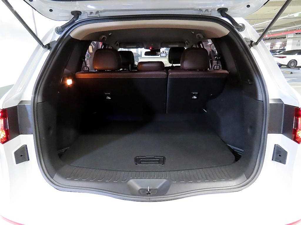 SAMSUNG QM6 2017 Blanco - Importación desde Corea - HF Imports Iquique - Foto 17