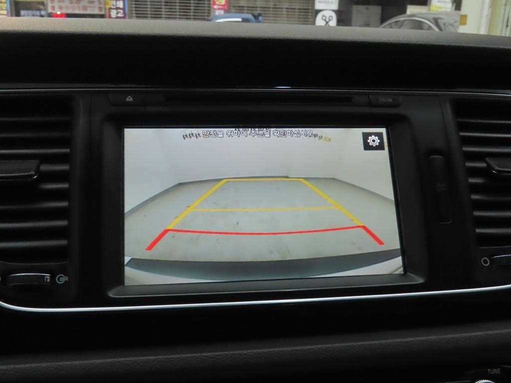 KIA Carnival 2015 - Importación desde Corea - HF Imports Iquique - Foto 14