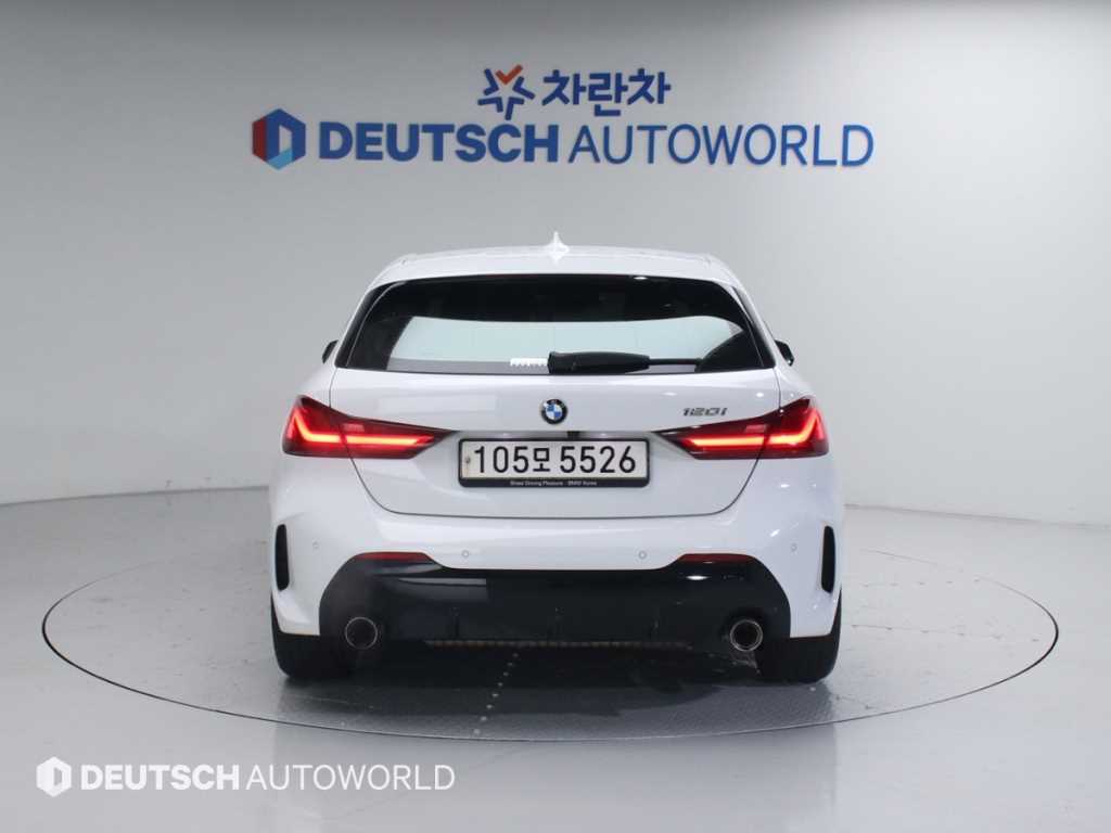 BMW 1 series - Vista 4