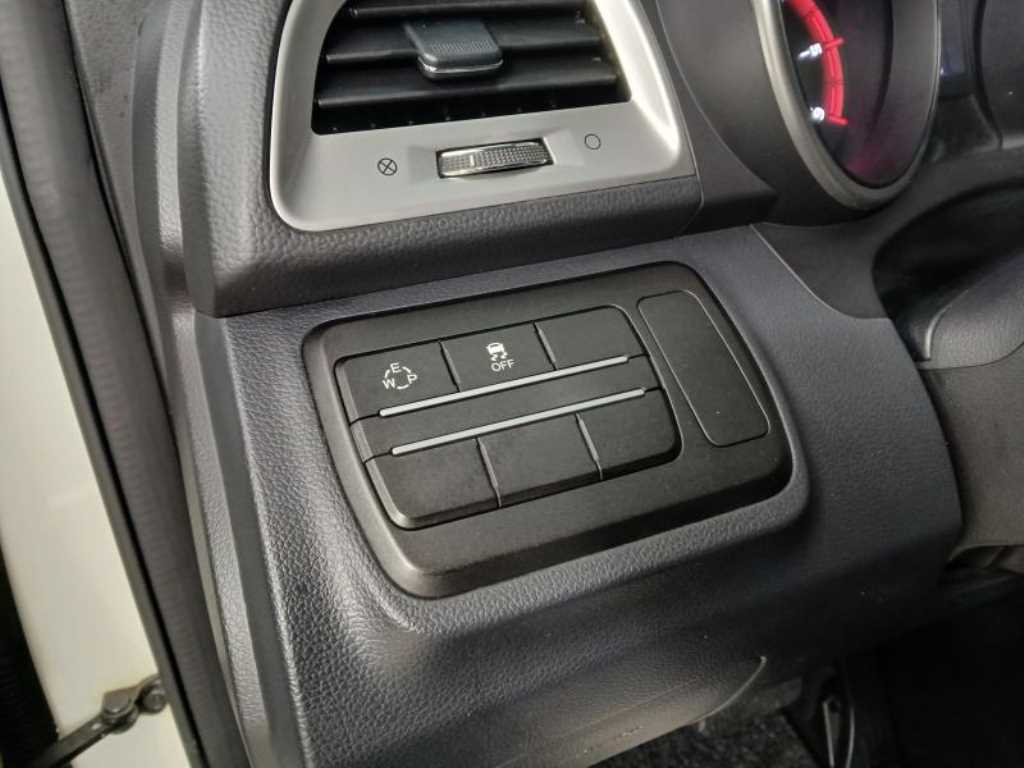 Ssangyong Tivoli - Vista 11