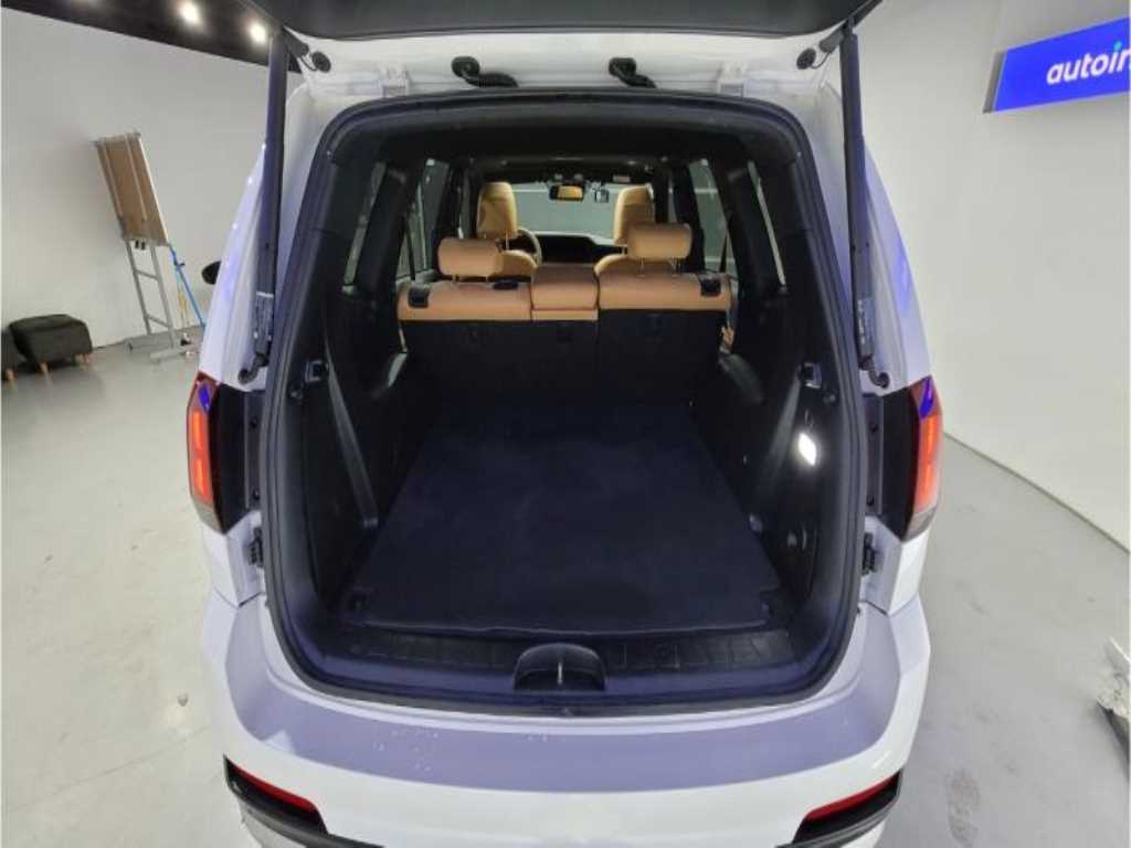 KIA Mohave - Vista 10