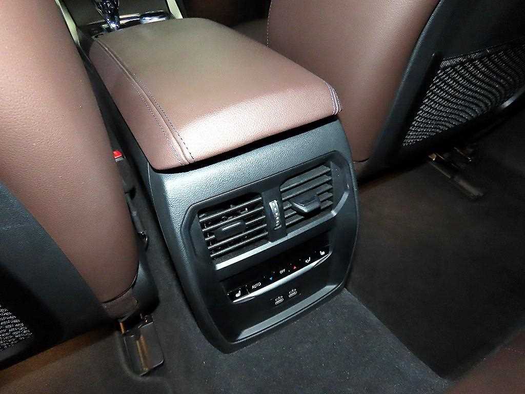 BMW i4 2023 - Importación desde Corea - HF Imports Iquique - Foto 14