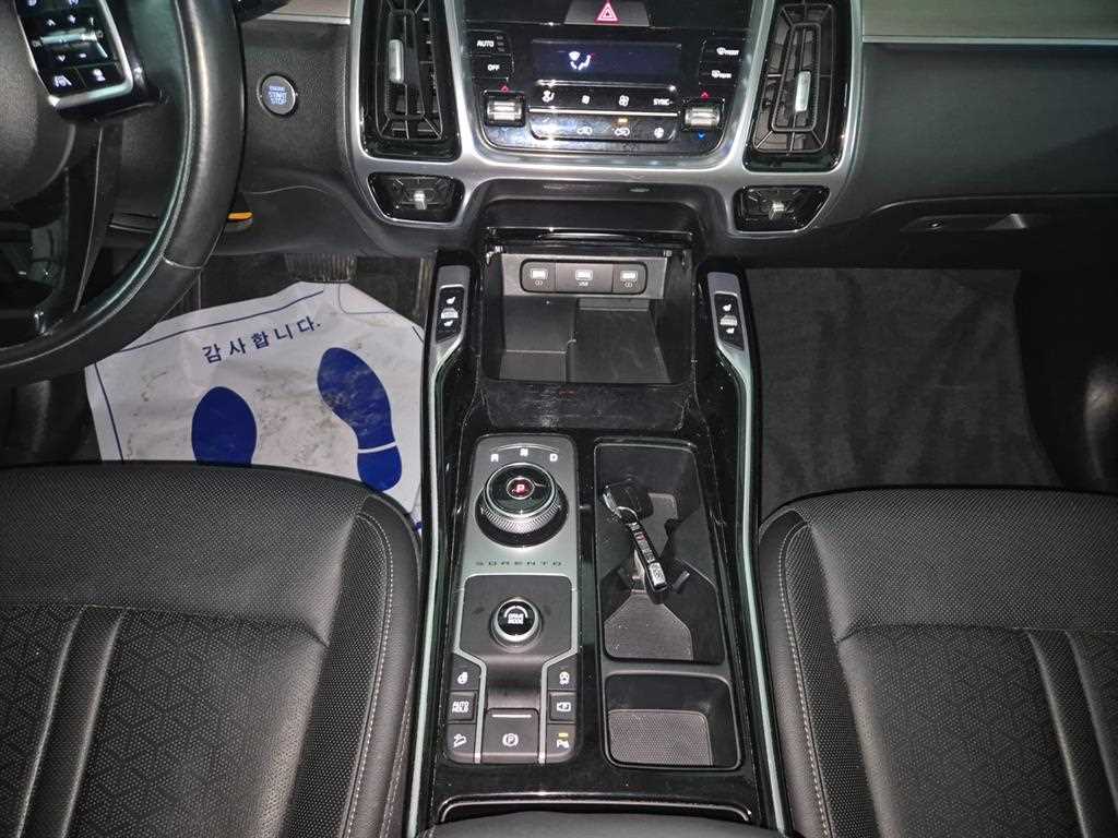 KIA Sorento - Vista 9