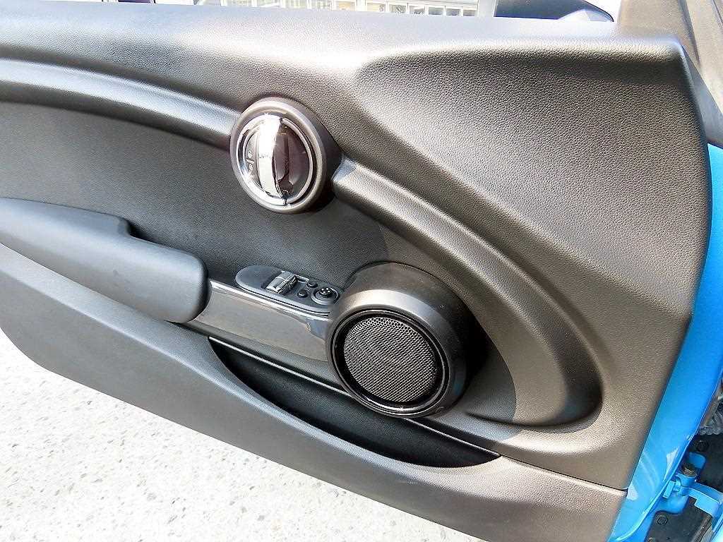 Mini Cooper - Vista 11