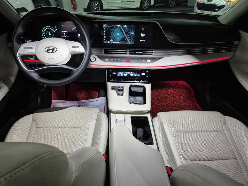 HYUNDAI Grandeur - Vista 8