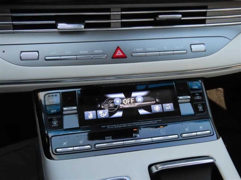 HYUNDAI Grandeur - Vista 7