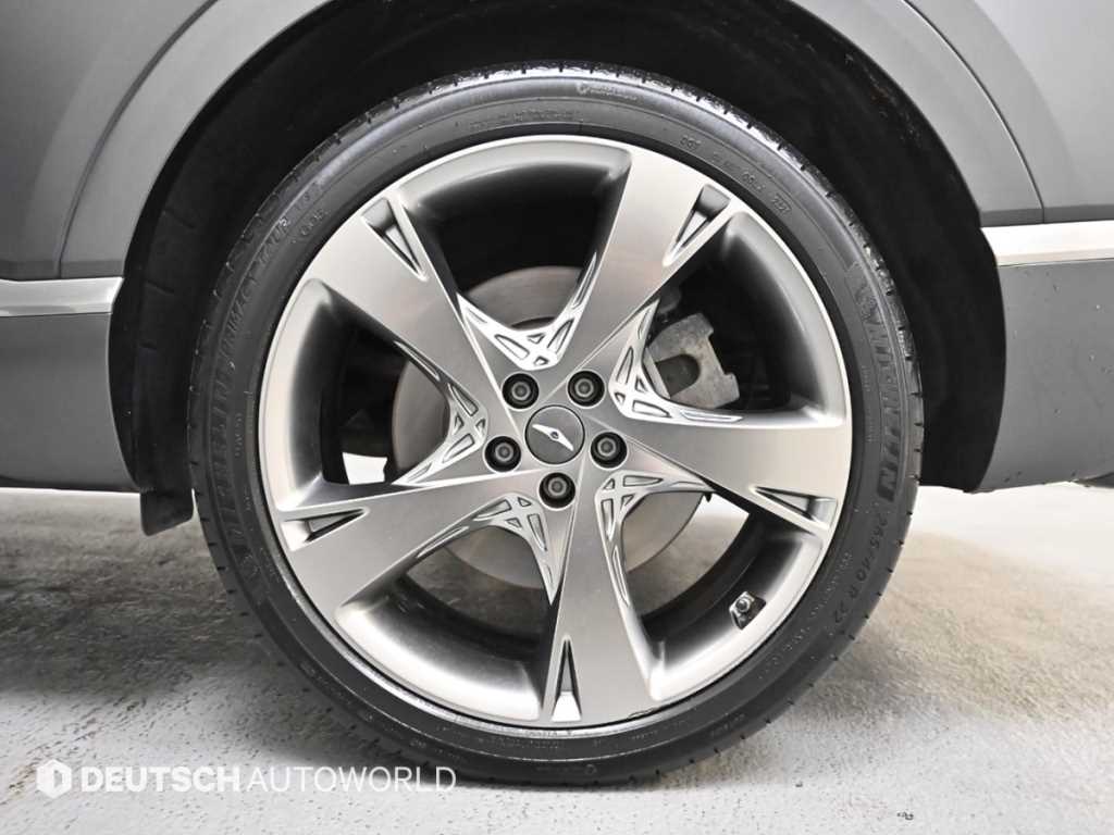 Genesis GV80 - Vista 5