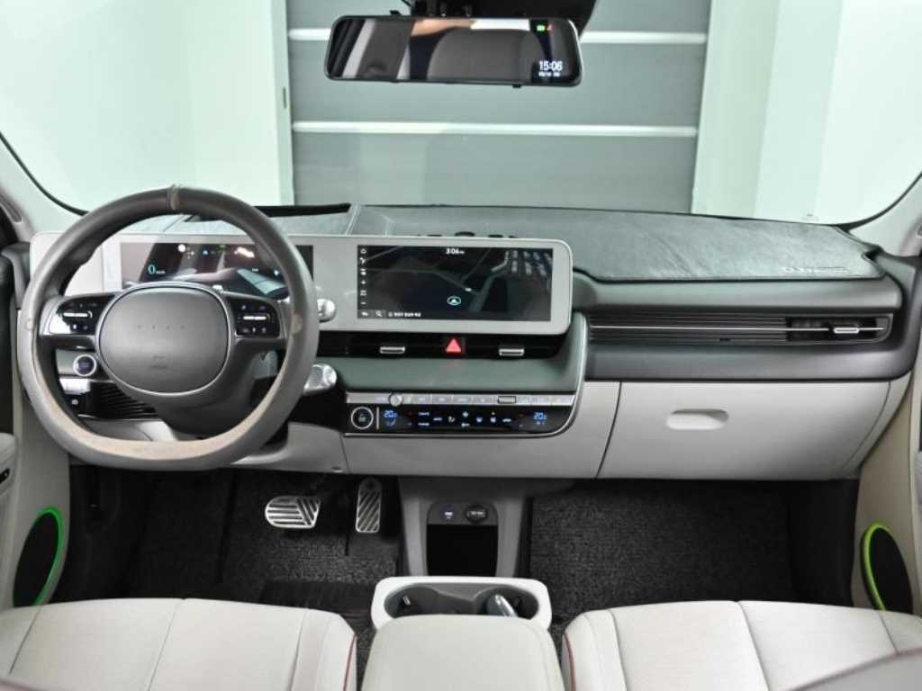 HYUNDAI Ioniq 5 - Vista 7